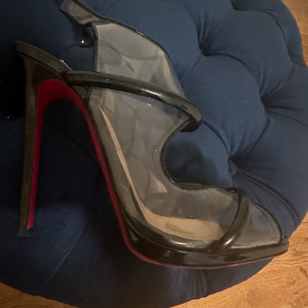 Elegant black heel - Picture 6 of 6